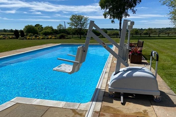 havuz-asansoru-amadatechhavuz-lift